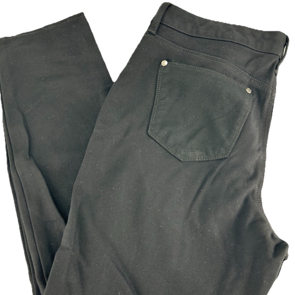 Gloria Vanderbilt Classic Black Ankle pants